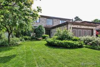 3947 Arthur Ave, Chicago, IL 60712-3909