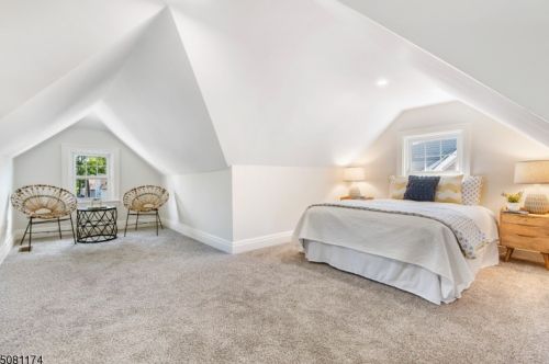 192 Gregory Pl, Town Center NJ  07052-3952 exterior