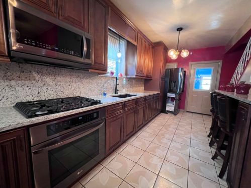 5120 Christiana Ave, Chicago, IL 60632-3106