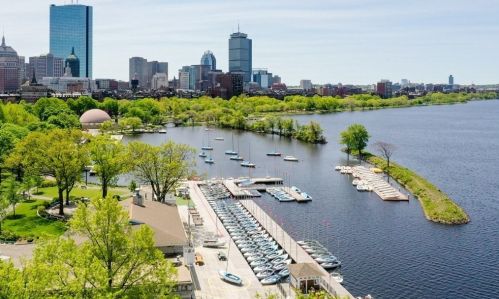 142 Chestnut St, Boston MA exterior