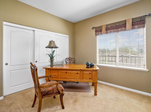 253 Marsalla Dr, Folsom CA 95630-7201 exterior