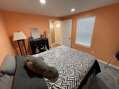 216 Park St, Watervliet MI 49098-9363 exterior