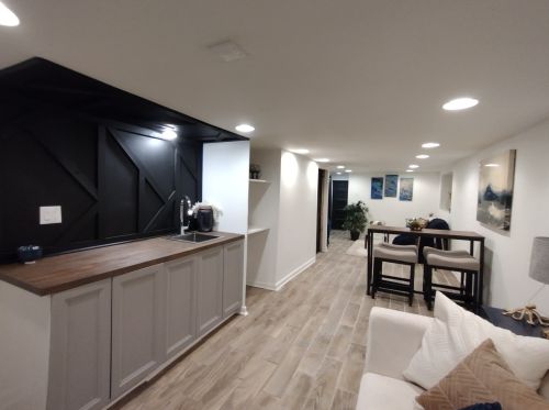 10448 Indiana Ave, Chicago IL  60628-2851 exterior