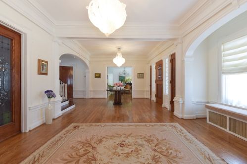 1000 48th St, Chicago IL 60615-1802 exterior