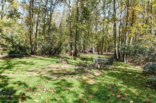 563 Constitution Dr, Jackson Twp NJ 08527-4331 exterior