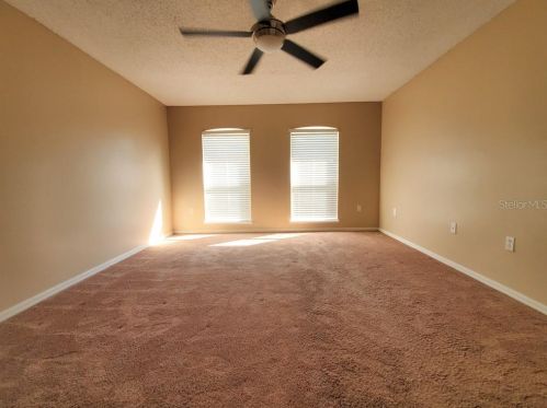 4626 Ashburn Sq Dr, Tampa FL 33610-5952 exterior