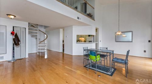 835 Edpas Rd, New Brunswick NJ 08901-3816 exterior