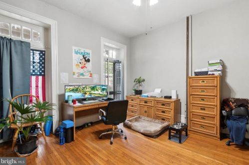 5911 Greene St, Philadelphia PA 19144-2540 exterior