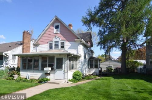 2127 Ann Arbor St, Saint Paul, MN 55104-5001