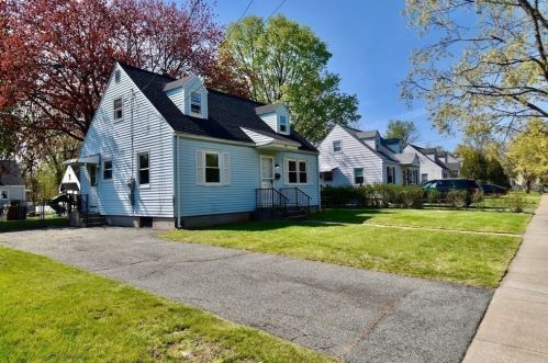 260 Pheland St, Springfield MA  01109-1320 exterior