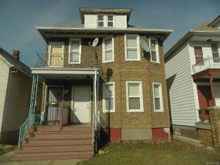 2319 Casmere St, Detroit, MI 48212-2948