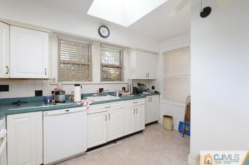 115 Spg St, Metuchen NJ 08840-2319 exterior