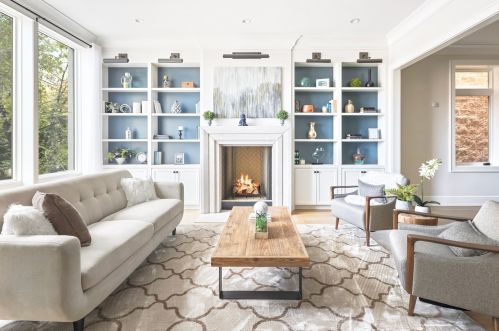 1540 Wieland St, Chicago, IL 60610-1233