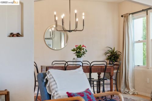 1912 Fairview St, Berkeley CA 94703-2429 exterior