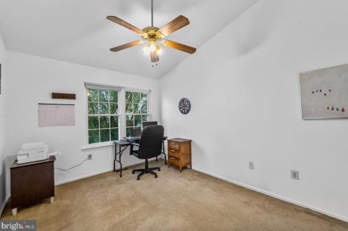 11 Revere Ct, Trenton NJ 08628-3610 exterior