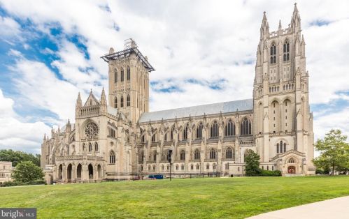 4627 43rd Pl, Washington DC  20016-4521 exterior