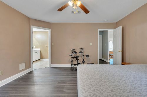 6226 Greenwood Dr, Milton FL  32570-5425 exterior