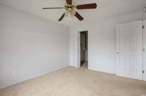 5103 Jenny Ln, Mishawaka IN 46545-1359 exterior