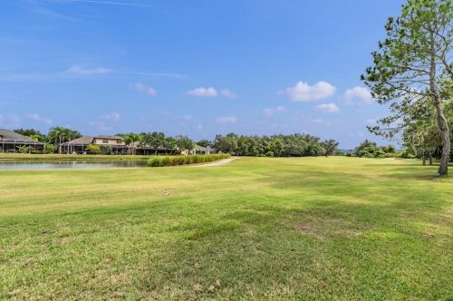 18113 Kara Ct, Tampa FL  33647-3306 exterior