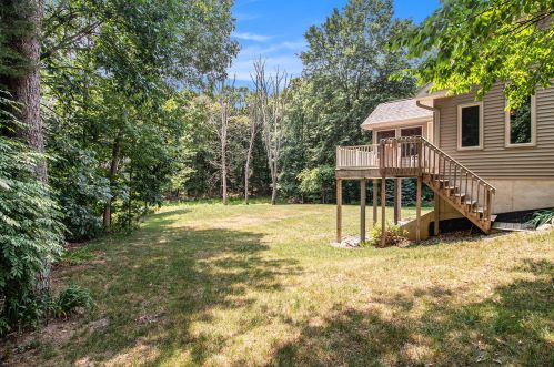 1811 Starr View Ln, Middlevle MI  49333-8066 exterior