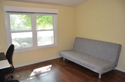 4236 Boulder Rdg Pt, Saint Paul MN 55122-1895 exterior