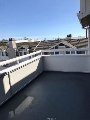 865 B St, Oxnard CA  93030-7193 exterior