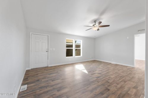 18042 3 St, Phoenix AZ 85004-2018 exterior