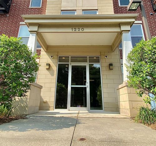 1220 Locust St, Milwaukee WI 53212-2642 exterior