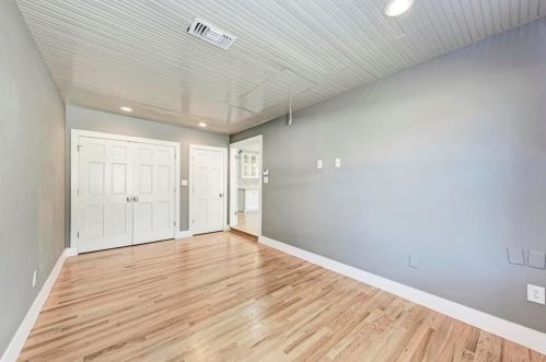 6105 Belfast Dr, Austin TX 78723-1117 exterior