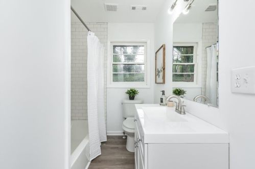 1847 Elmwood Dr, Austell GA 30106-2112 exterior