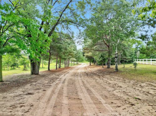 29799 Baugh St, Princeton MN  55371-4651 exterior