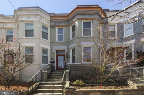 706 4th St, Washington DC  20003-4205 exterior