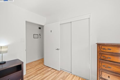 1921 Whitman Rd, Concord CA 94518-3328 exterior