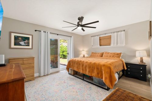 5417 Palmetto Dr, Fort Pierce FL  34982-7481 exterior