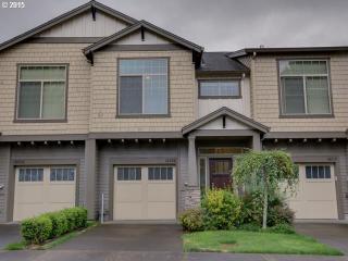 16006 Centine Ln, Portland, OR 97229-1129