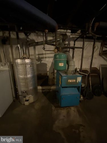 2107 65 St, Philadelphia PA 19142-2028 exterior