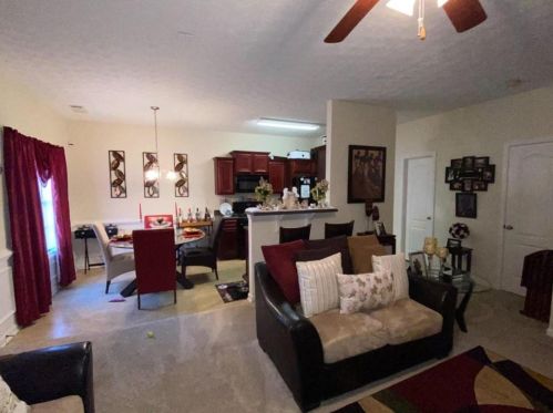 7590 Summer Berry Ln, Lithonia GA 30038-7157 exterior