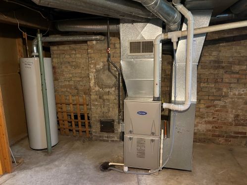 1816 12 St, Manitowoc WI 54220-6218 exterior