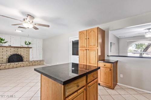 1326 Ivanhoe St, Chandler AZ  85225-5319 exterior