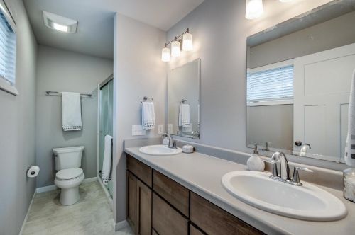 477 Star Dr, Madison WI  53718 exterior