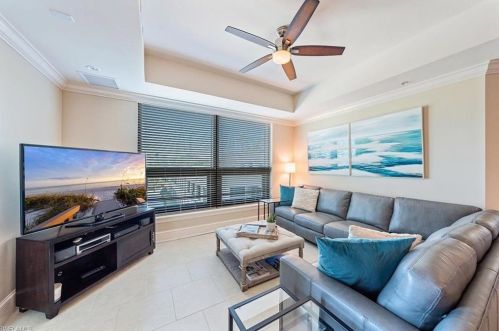 9115 Strada Pl, Naples, FL 34108-2883