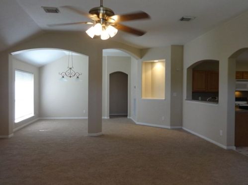 3303 Fitzgerald Dr, Montgomery TX  77356-8954 exterior