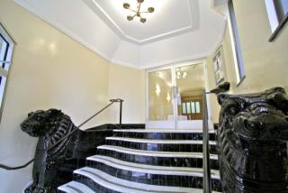 5200 Blackstone Ave, Chicago IL  60615-6009 exterior