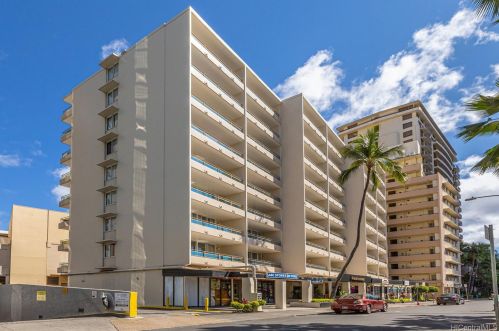 255 Beach Walk, Honolulu HI 96815-1935 exterior