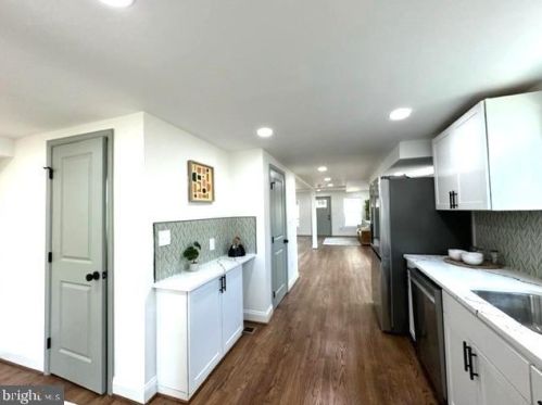 3101 Memorial St, Alexandria VA 22306-1542 exterior