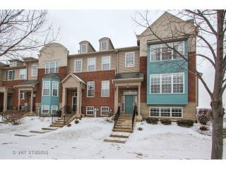 221 Station Park Cir, Volo, IL 60030-2468