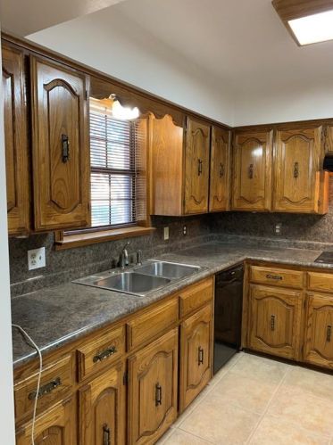 1200 Cliff Dr, Graham TX 76450-4105 exterior