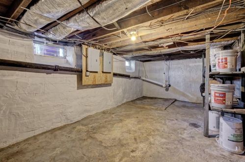 282 Elm St, Torrington CT 06790-4600 exterior