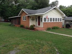 103 Clark St, Chickamauga, GA 30707-1403