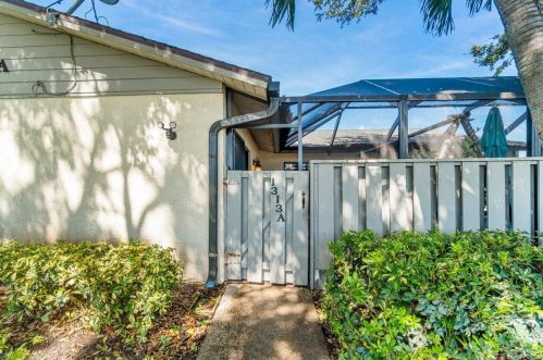 1313 Peppertree Trl, Fort Pierce, FL 34950-5249